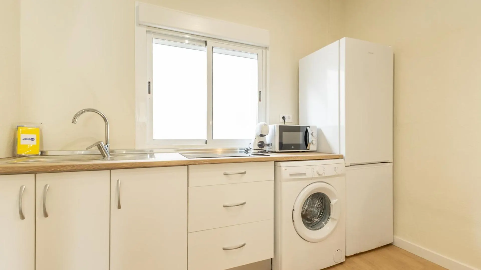 Bustos Tavera Central Sevilla Apartmán