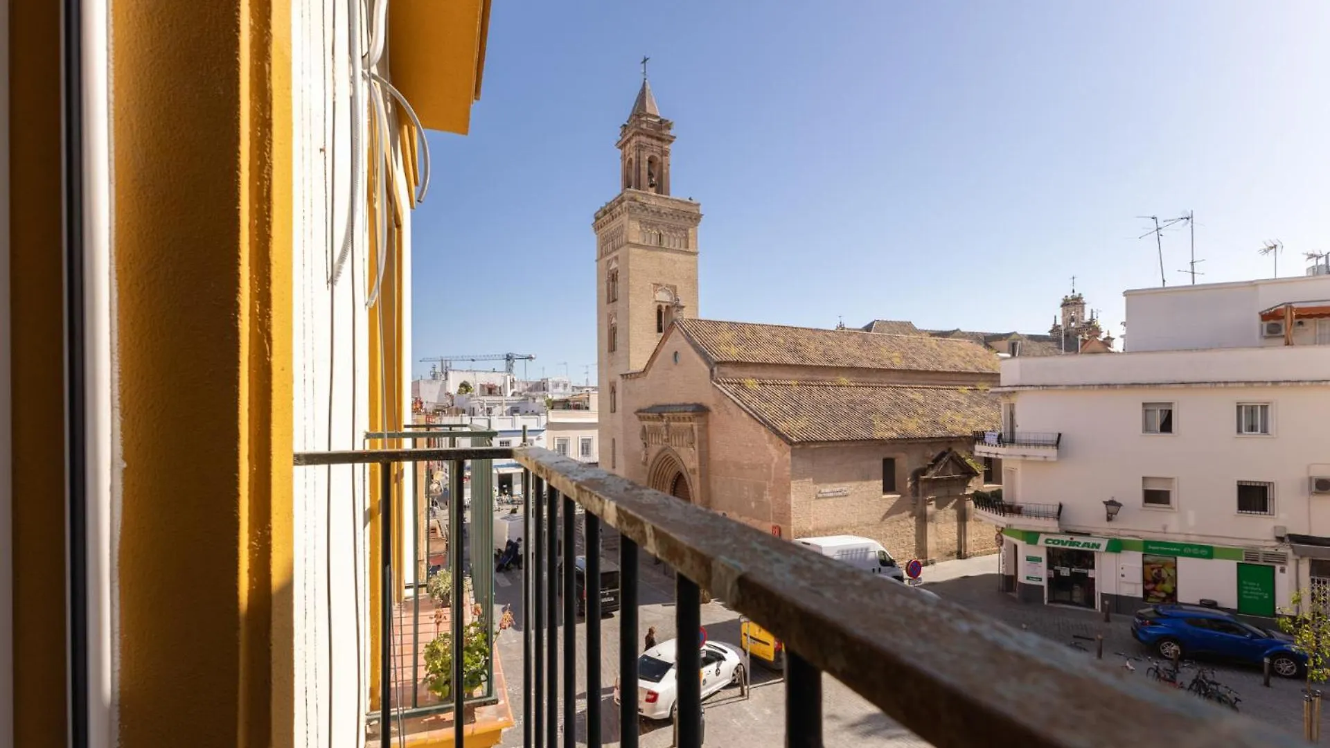 Apartment Bustos Tavera Central Seville Spain