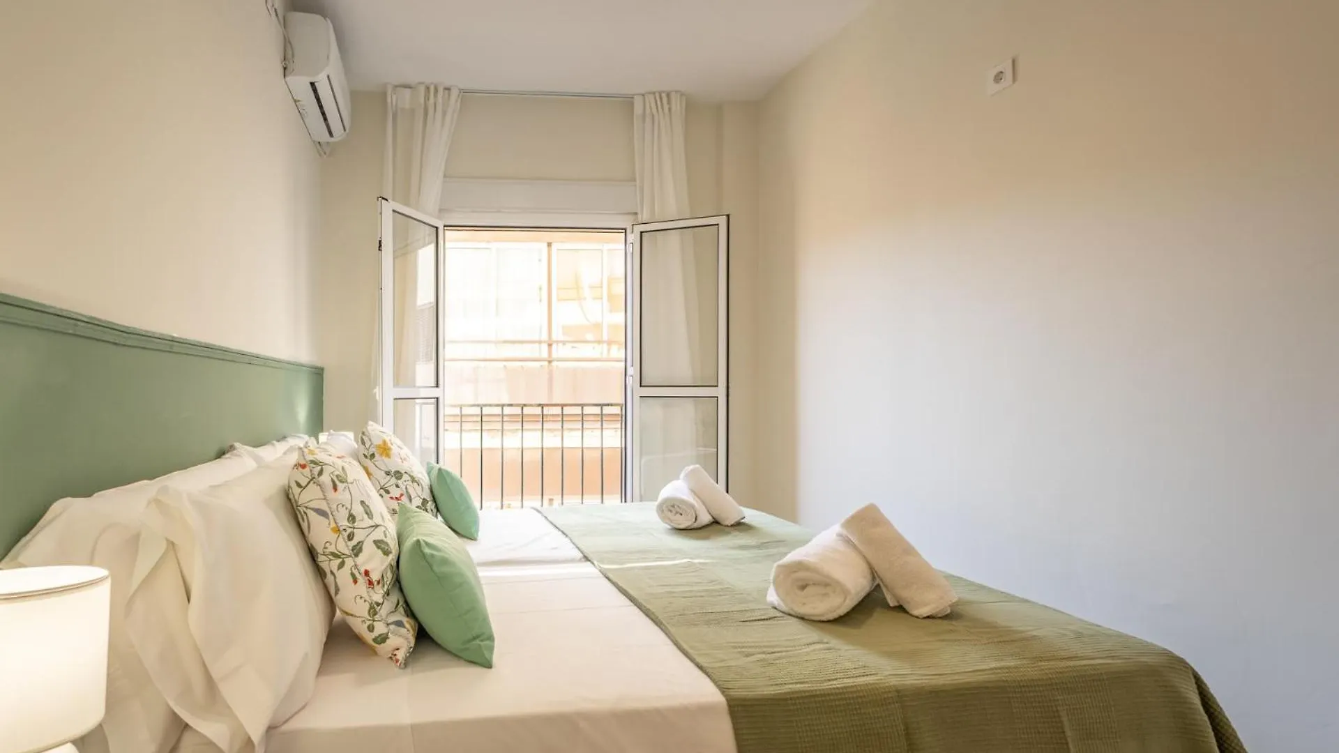 Apartment Bustos Tavera Central Seville