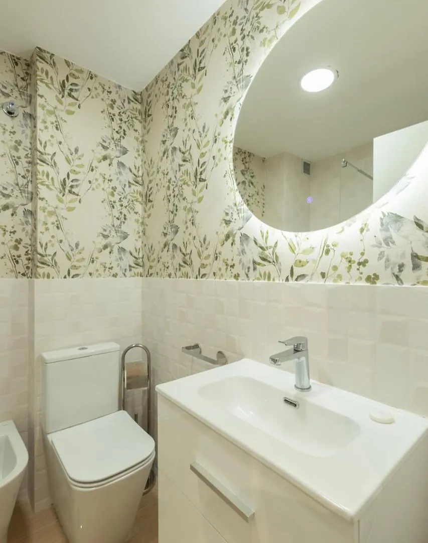 Apartment Bustos Tavera Central Seville Spain